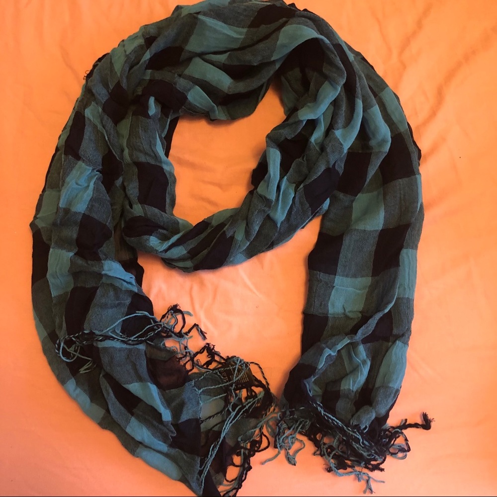 Blue scarf